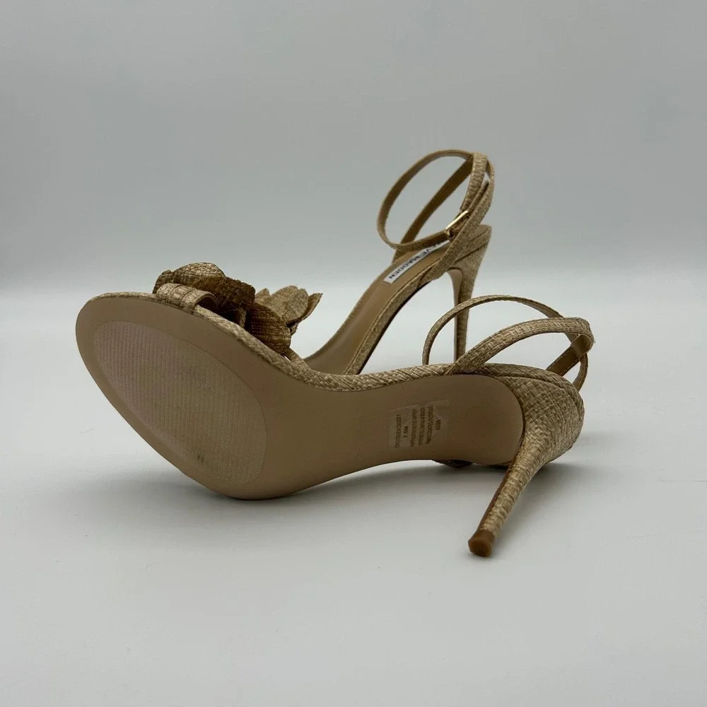Steve Madden embrace textures
